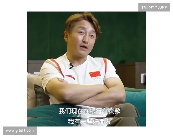 拳王邹市明的中年困局:7 年败光 2 亿后的生存启示 拳王邹市明的中年困局:7 年败光 2 亿后的生存启示